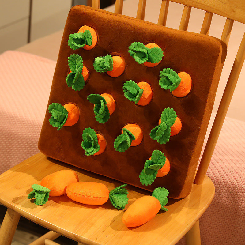 Интерактивна играчка за кучета – Snuffle Mat с 12 моркова